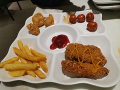 -豪客来牛排(中央花苑店)