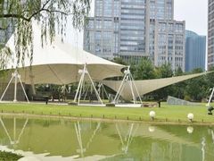 -陆家嘴中心绿地