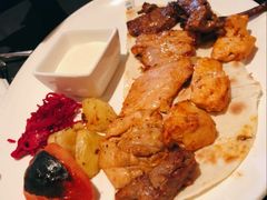 -Efes Turkish & Mediterranean Cuisine 艾菲斯餐厅(陆家嘴店)