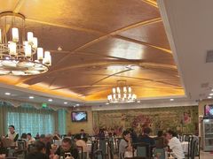 -汗腾格里·风味餐厅(新疆驻京办店)