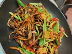 干锅搽树菇-海岛渔村大酒店(云霄路店)