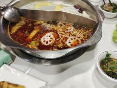 -尚品海鲜肥牛自助火锅(湖明店)