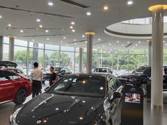 -乐清中升星辉奔驰4S店(乐成市区店)