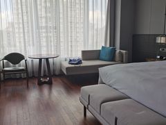 -上海虹桥祥源希尔顿酒店