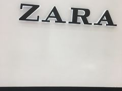 -ZARA(万达广场二七店)