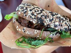 彩椒牛肉贝果堡-Tims天好咖啡·贝果(华侨城步行街店)