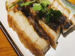马岗烧猪-优之名鹅城