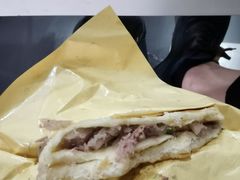 -保府味道金饼驴肉(橄榄郡店)