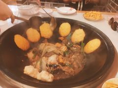 -王老六铁锅炖鱼(圣亚海洋店)