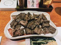 -肉魁屋·烧肉·烧鸟·酒场(高新店)