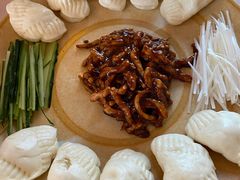 -龙门阵茶屋川菜馆(武康路店)