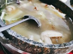 墨脱石锅椰子鸡-墨脱石锅椰子鸡•香草鸭•东山羊(大东海店)