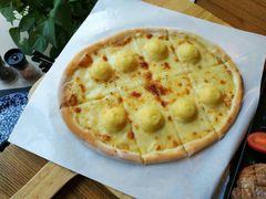 芝士榴莲披萨-LYFATTI 莱芙缇(赣水路店)