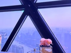 -东方明珠·空中旋转餐厅