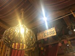 -老牌坊云南鱼豆花火锅(爱建店)