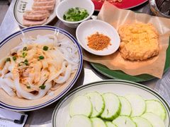 -誉龙凤鸡煲(南联店)