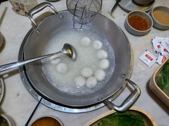 -左庭右院鲜牛肉火锅(浦江欢乐颂店)