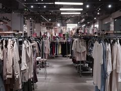 -多抓鱼循环商店(虹桥天地店)