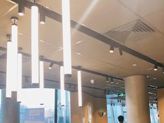 大堂-麦当劳(展览路店)