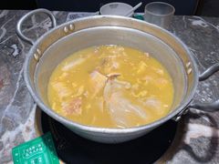 -禄婶鸡煲·打边炉