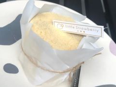 北海道双层芝士-小草莓·Little Strawberry