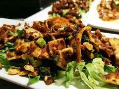 烤黄喉-红辣椒陶氏丝娃娃(逸天城店)