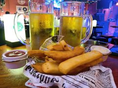 -Hooley's活利仕西餐厅(珠江新城店)