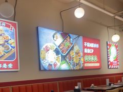-鸡遇虾煲干锅火锅(小寨金莎店)