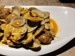 -沪小胖小龙虾(淮海中路旗舰店)