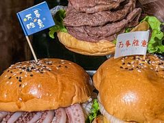 -香猪坊韩国烤肉专属门店(魏公村店)