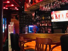 -清漫·派对音乐餐吧(市桥店)