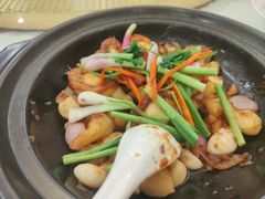 -品香菜馆(旗峰路中侨大厦店)