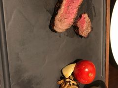 -恰餐厅及酒吧 CHAR Bar & Grill (北京丽都皇冠假日店)