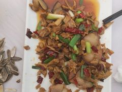 笋干炒腊肉-山水酒店