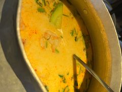 椰汁鲜虾汤冬阴功-大头虾越式风味餐厅(光明广场店)