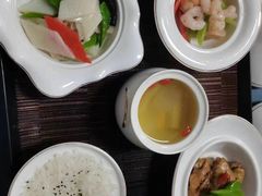 -爱月宝月嫂·育儿嫂