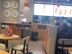 -菲滋意式餐厅(临海银泰店)