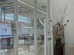 -泰康拜博口腔(松江印象城臻尔店)