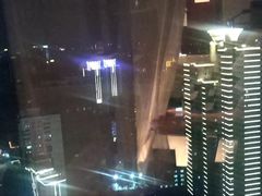 -上海龙之梦万丽酒店