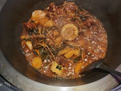 -山里屯铁锅炖·东北菜(康桥店)