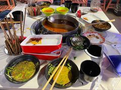 -钢管厂五区小郡肝串串香火锅(人民广场店)