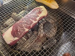 牛小排-肉甲韩国木炭烤肉(新壹街1店)