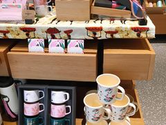 零售区-星巴克臻选(上海合生汇1F店)