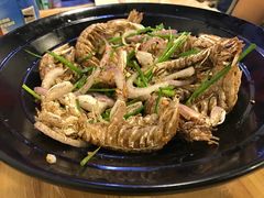 -虾弄弄海派小龙虾·牛羊蝎子火锅