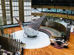 -上海滴水湖皇冠假日酒店