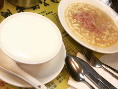 双皮奶-澳洲牛奶公司(佐敦店)