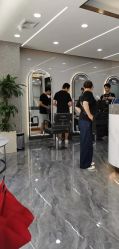点击看大图 -七分屋LA·烫发·染发·剪发