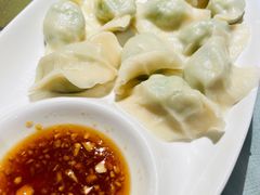 西葫芦鸡蛋水饺-北院·果木烤鸭·25年东北菜(创意产业园店)