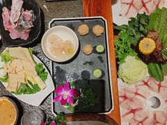 -景明轩•养生酸汤鱼火锅 云贵鲜菌 现舂野果酸汤(王寨小区店)