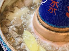 -毛辣果·贵州红酸汤牛肉火锅(西单店)